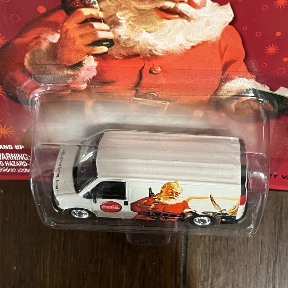 Johnny Lightning Coca Cola Brand GMC Delivery Van White Diecast 1/64 - Image 3 of 4