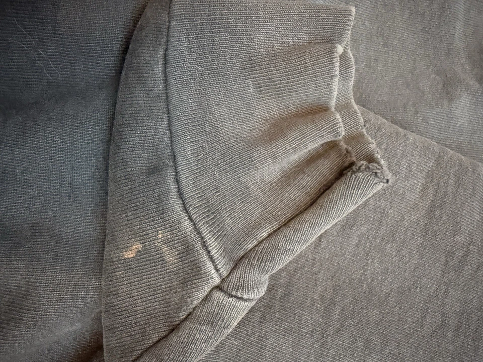 Sudadera De Colección Fubu Cuello Redondo 3D Texturizada Y2K Streetwear Para Hombre XL Foto 3 de 4