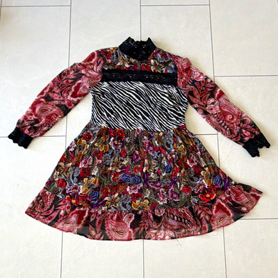 Royal Damen Kleid kurz mehrfarbig Blumenmuster Langarm mit Spitze Gr. 36