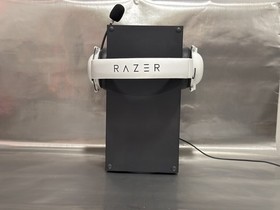 Xbox Series X 1TB Bundle 2 Controllers GTA V Razer Box