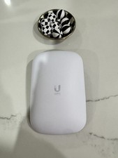 Ubiquiti UniFi U6 Extender