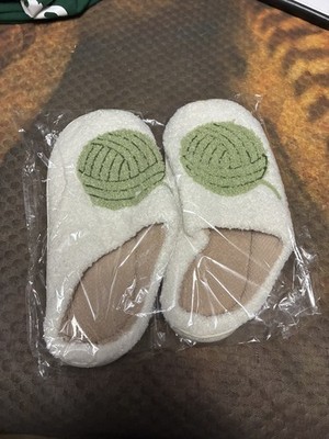 Yarn slippers Size 40-41 Made in China 9-10.5 Women s 7-8.5 Men s Unisex