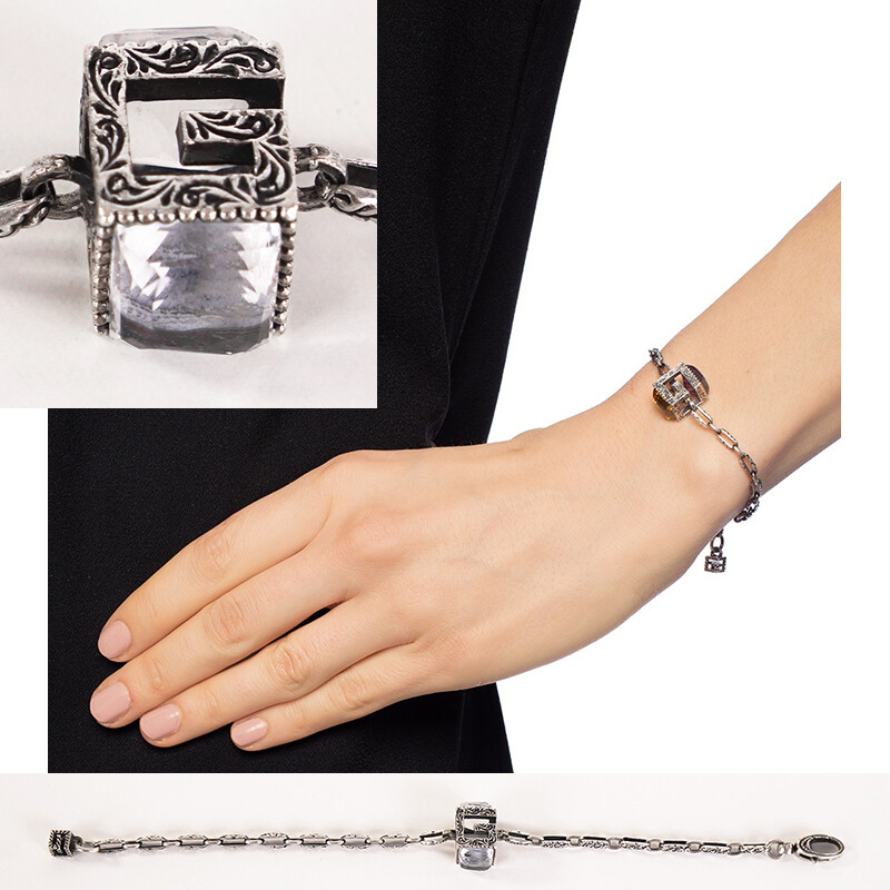 アクセサリー GUCCI Logo Black Patent Silver Bangle Gucci Interlocking G Bangle Black / Silver Silver Sterling
