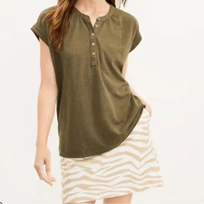 NWT LOFT Henley Tunic Tee (Olive Green) - XS