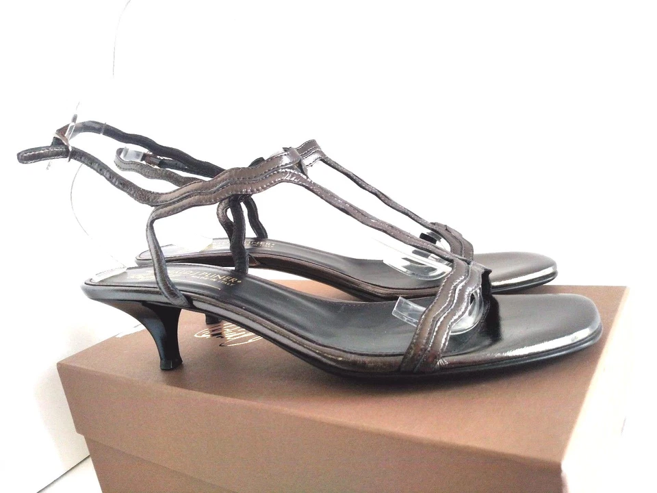 DONALD J PLINER "KIARA" Pewter Metallic Leather Slingback  Sandals Sz 9 B - Image 2 of 4