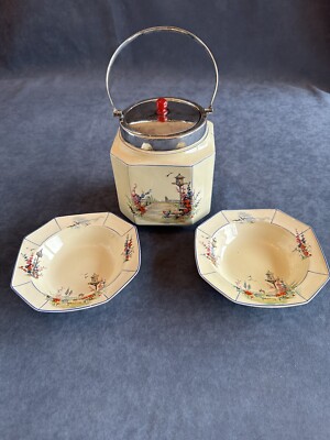 Royal Venton Ware J.Steventon & Sons, Dekofass und zwei Dessertschalen
