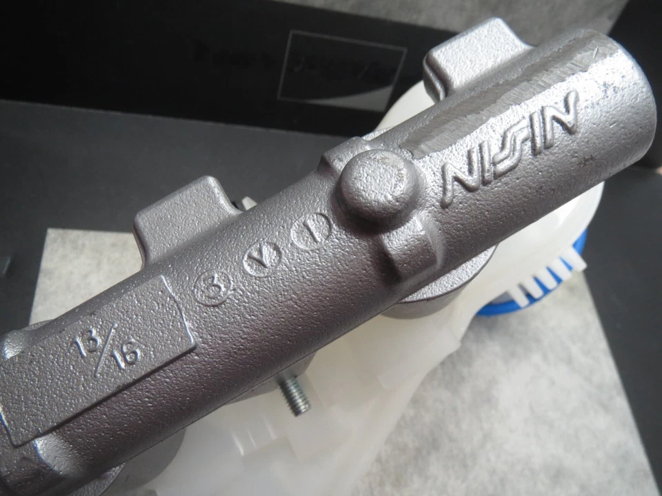 Brake Master Cylinder for 2001-2005 Honda Civic Made in Japan - Ships Fast! - Image 3 of 4