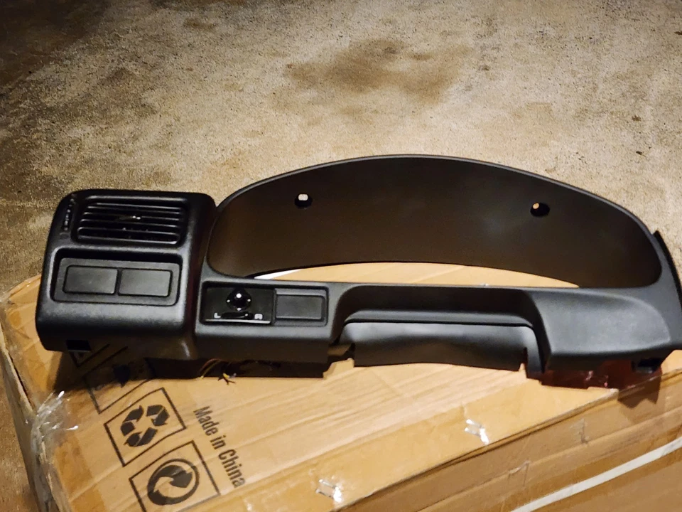 91 92 93 日产 NX 2000 Dash Speedometer 集群面板边框装饰镜开关 — 第 4/4 张图片