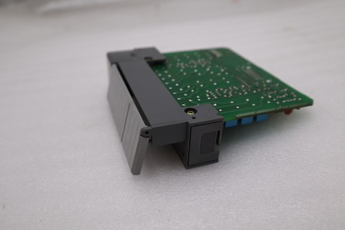 Módulo de salida de relé Allen Bradley 1746-OW16/C SLC 500 STOCK H673A - Imagen 4 de 4