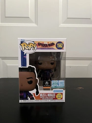 Funko POP! Miles G. Morales Marvel Spider-Man #1562 GITD LE 9500 EN MANO