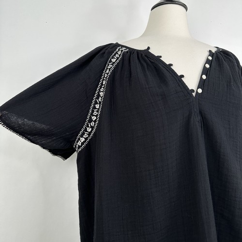 Neu mit Etikett Old Navy Swing-Bluse mit Flatterärmeln bestickt Plus 2X 20 22 schwarz Baumwolle - Bild 3 von 11