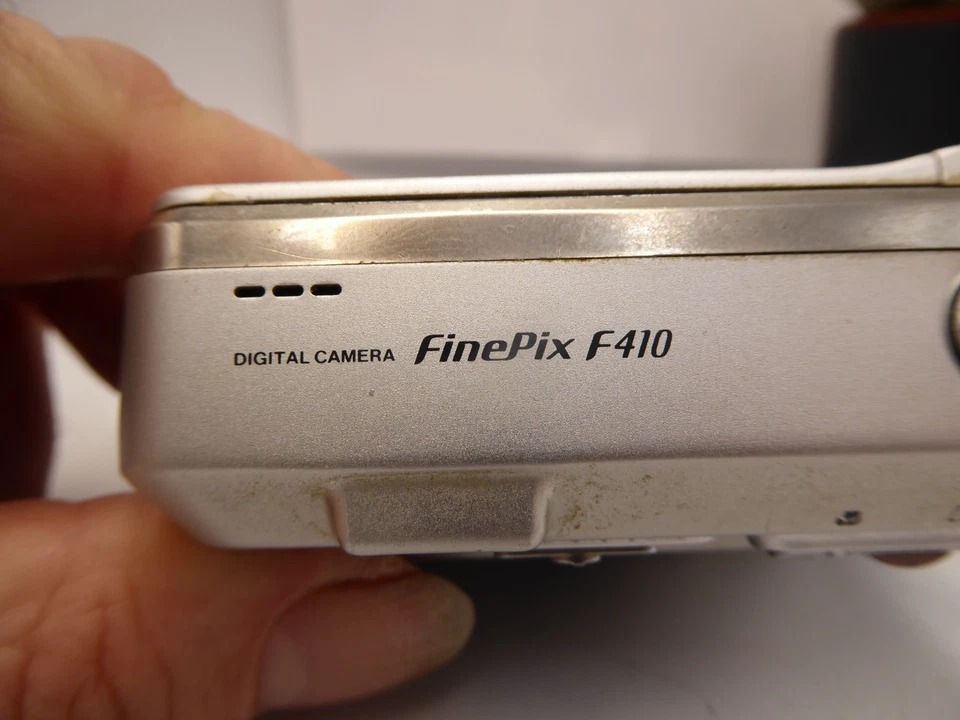 Fujifilm FinePix F410, photo 2 of 5