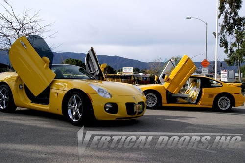 Pontiac Solstice 2006 2007 08 09 2010 puertas verticales Inc. kit de puerta de perno en cordero - Imagen 12 de 12