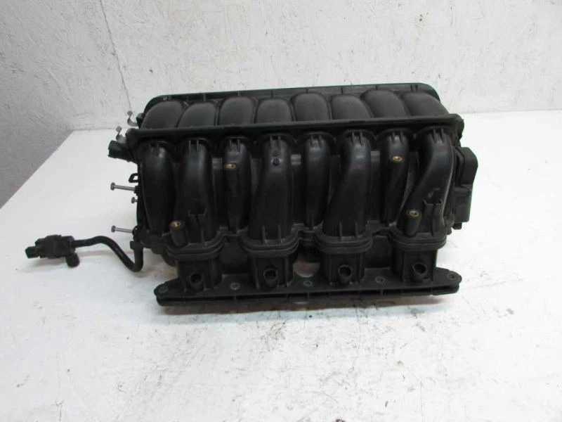 Colector de admisión del motor BMW 750i 650i 550i 2006-2008 11617531618 Foto 3 de 4