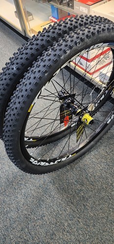 MAVIC MTB CROSSRIDE WHEELSET 27.5 WITH 2.4 TIRES - Picture 5 of 6