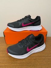 nike run swift athletic sneaker