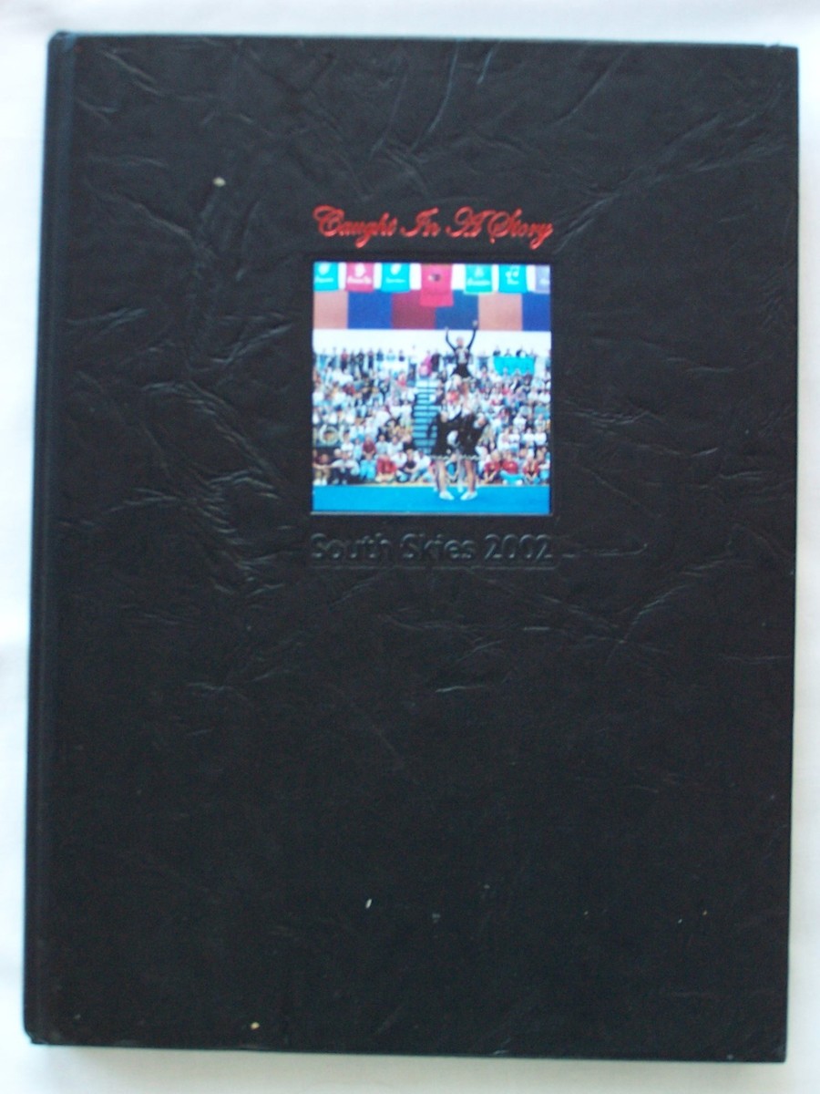2002 SOUTHRIDGE HIGH SCHOOL YEARBOOK BEAVERTON, OREGON UNMARKED