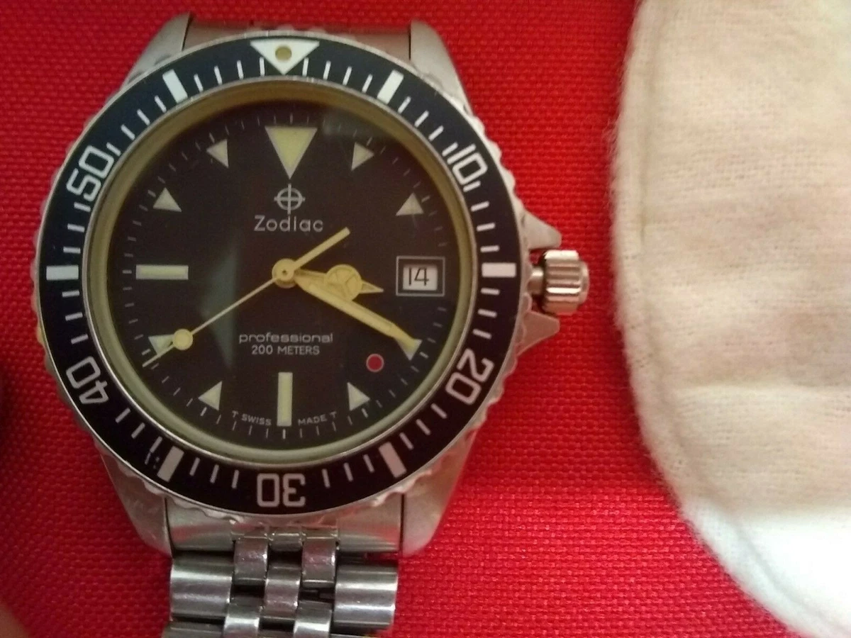 Zodiac red outlet dot diver