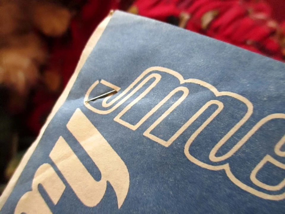 NEW SEALED JOHNNY RODRIGUEZ Rest Your Love On Me / Alibis 45 rpm MERCURY 55050 - Image 2 of 4