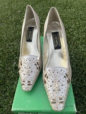 Vintage J. Renee Embellished Iridescent Leather Pumps Never Worn Size 7.5 Narro