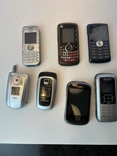 Mix Lot of Misc Cell Phones - Flip Nokia - Motorola - Samsung - LG PARTS ONLY