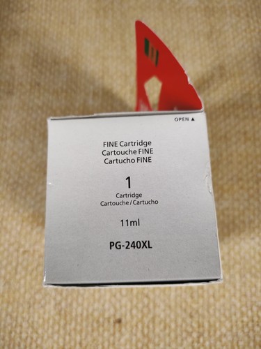 Canon Pixma PG-240XL Black Printer Ink FINE Cartridge Genuine OEM New Sealed - Picture 4 of 5