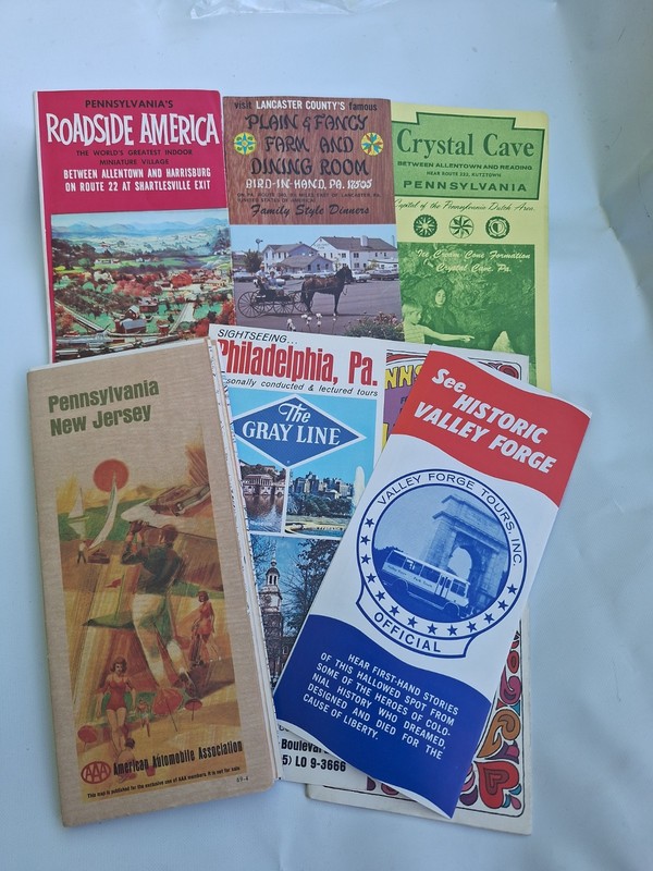 Lot of 6 Vintage Pennsylvania Travel Brochures from Dutch Country +