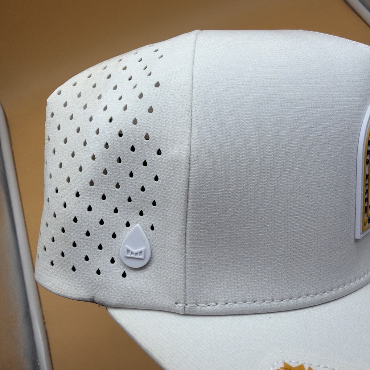 ELDORES Japan Beyond Mesh Cap(White) 【S】 Melin Odyssey Captains Hydro White Limited Edition Snapback Hat