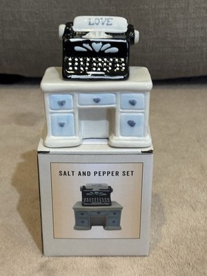 NEW, TYPEWRITER AND DESK SALT & PEPPER SHAKERS SET, CRACKER BARREL