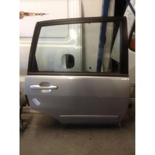 Porte arrière et accessoires Suzuki LIANA