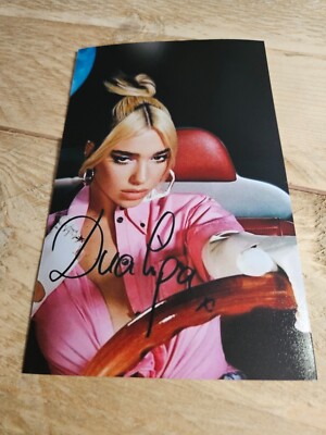 Dua Lipa - Repro Autograph - Approx 10x16 - (660)