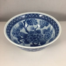 Japanese Chinese Rice Soup Bowl 6"D Porcelain Blue White Ajisai, Made in Japan