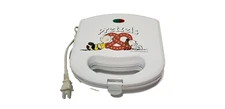 Smart Planet PEANUTS SNOOPY CHARLIE BROWN PRETZEL MAKER NONSTICK