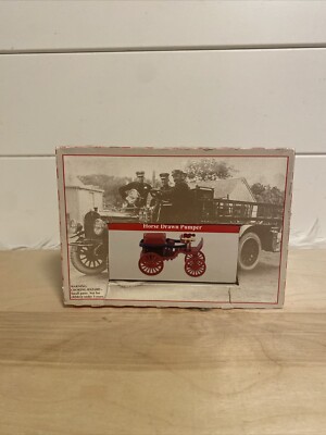 Horse Drawn Pumper Readers Digest 1:64 Scale  Die Cast Fire Fighter NIB