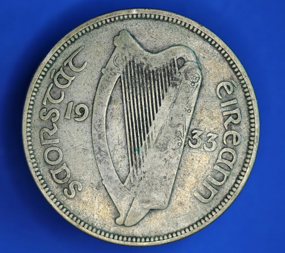 1933 Ireland Eire Irish Half Crown coin, 75% silver, Irish Hunter  [32592] - Image 2 of 2