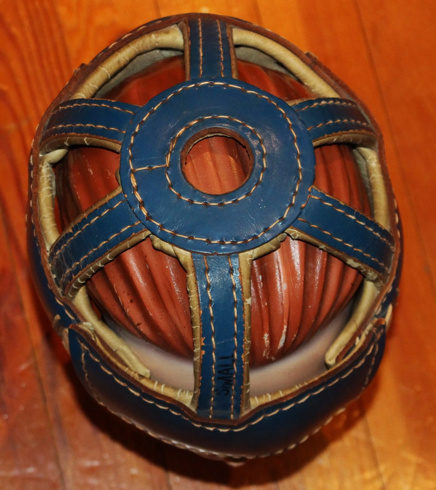 Picture 3 of 8