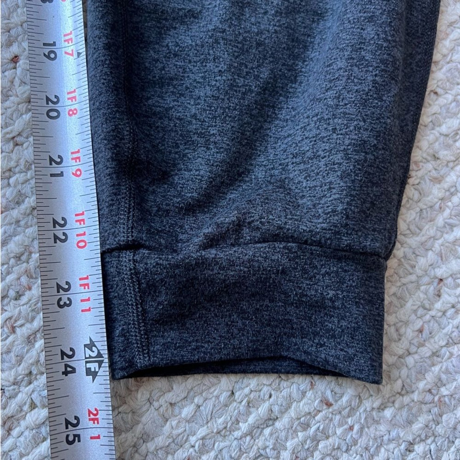 Vuori Performance Joggers - image 10
