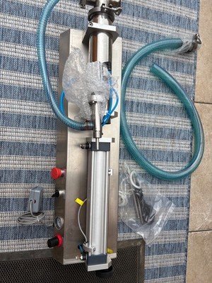 Maicheng SU50X280 kommerzielle pneumatische Kolbenfüllmaschine Edelstahl