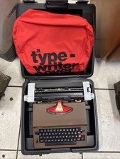 Vintage Sears Scholar Electric Portable Typewriter Model 161. 53970 with Case thumbnail
