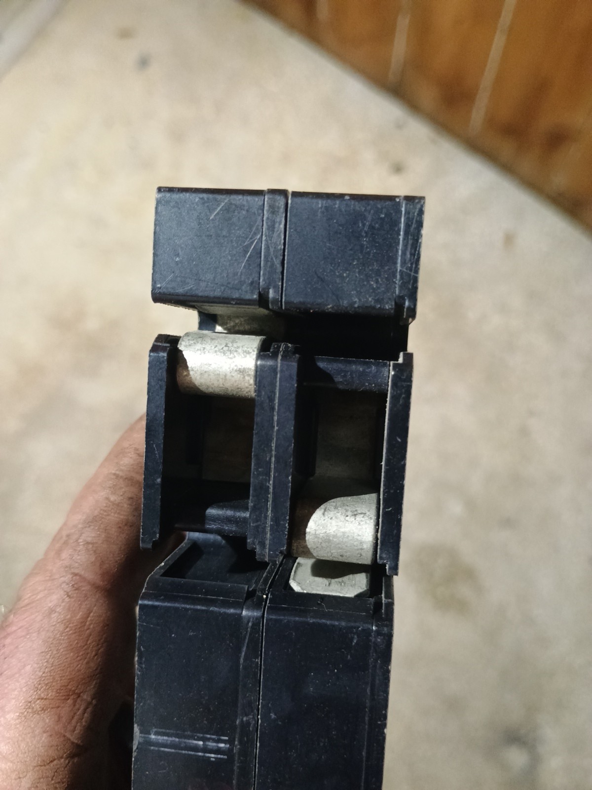 Zinsco Q2125 125 Amp 2 Pole 120/240V Circuit Breaker