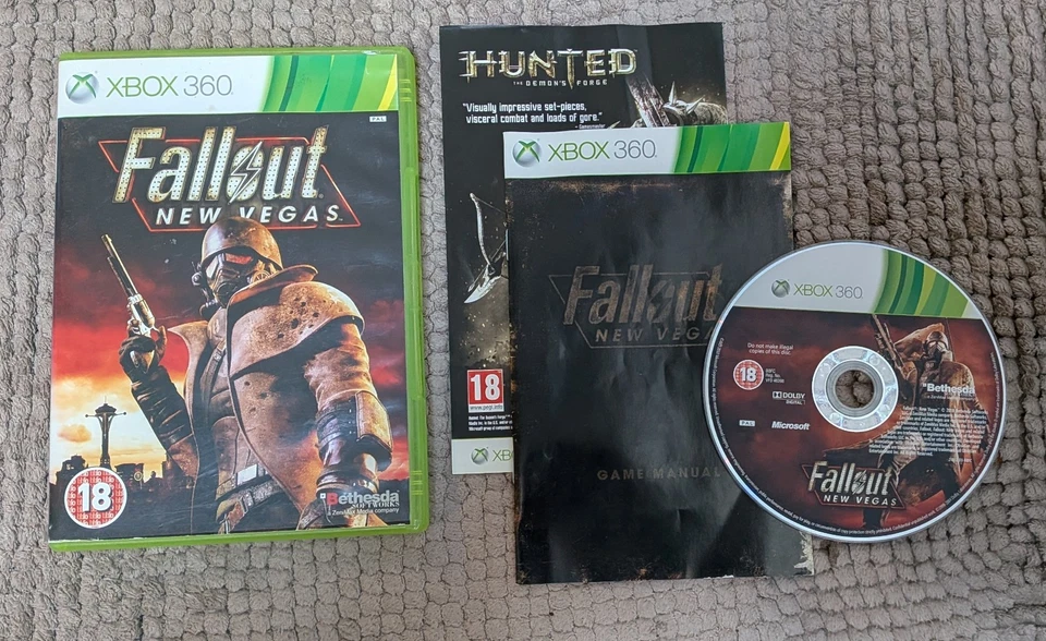 XBOX ONE = SERIES X = FALLOUT NEW VEGAS = COMPLETE MANUAL = SCRATCHED, photo 1 of 5