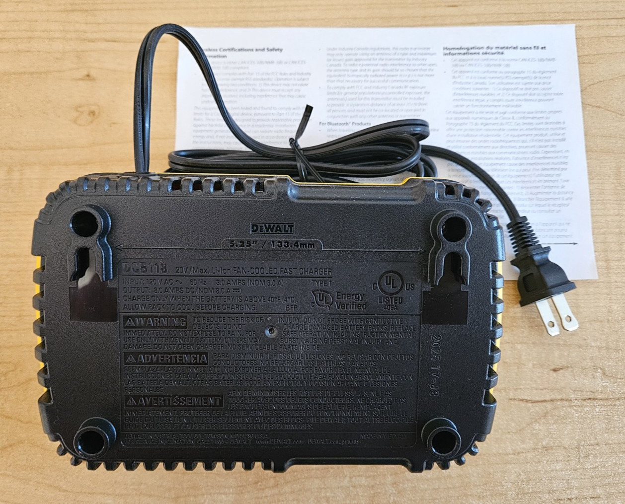 새로운 DeWALT DCB118 20V/60V Volt MAX 리튬 이온 FLEXVOLT 팬 냉각 고속 충전기 2