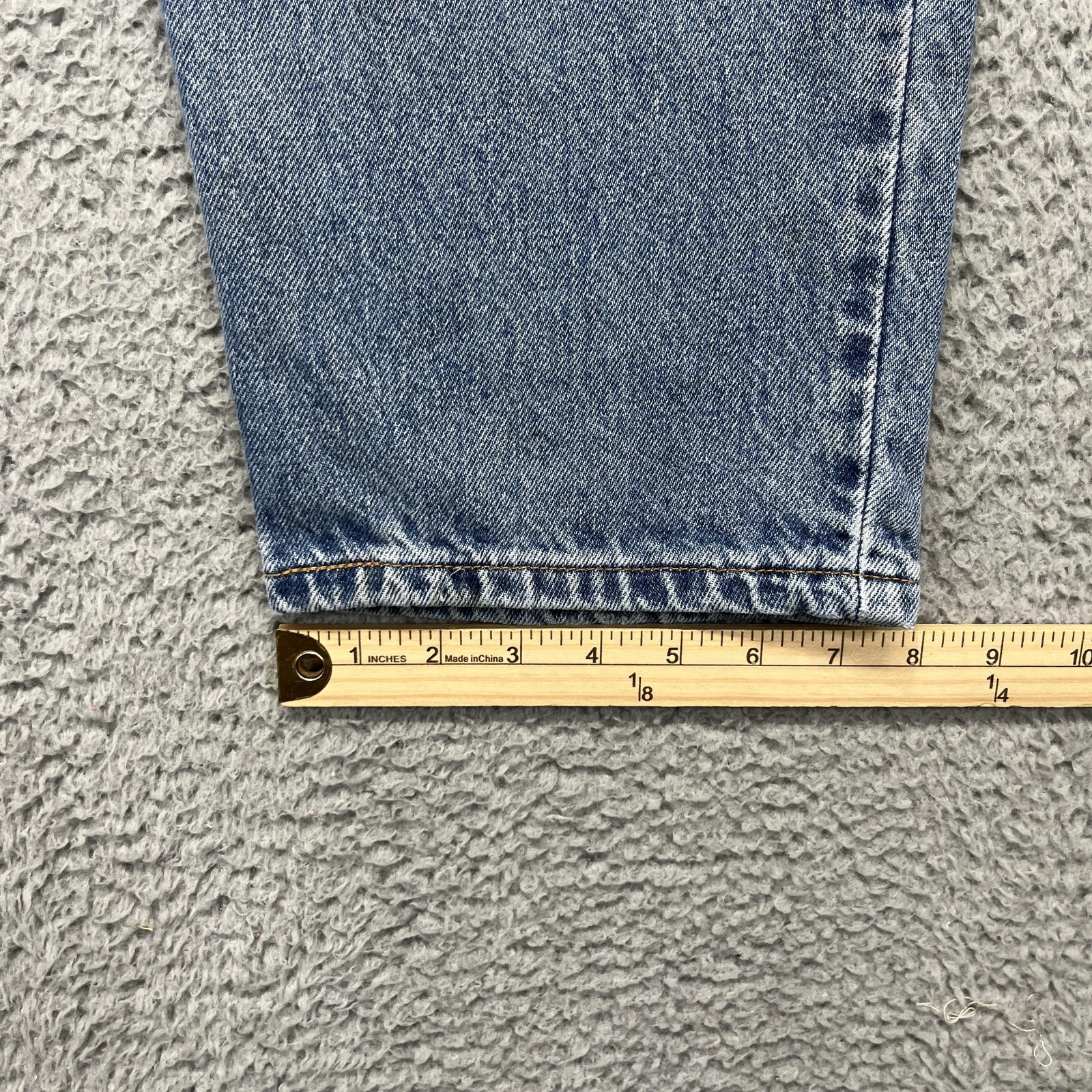 VTG Levi's 550 Jeans Mens 36x32 Blue Grunge Faded Relaxed Fit Tapered Leg Denim