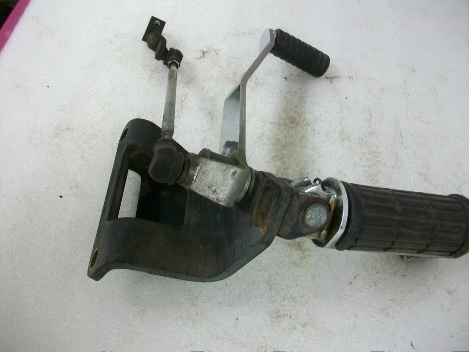 OEM! Kawasaki Vulcan 900 VN900 2007 montaje de palanca de cambios de estriba izquierda personalizada VN 900 Foto 4 de 4