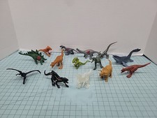    Jurassic Park World Lot of 14 Dinosaur Figurines Mini Figures Raptors