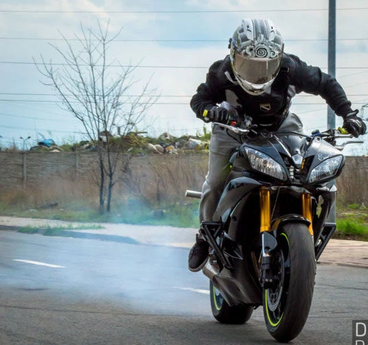 Chain drive kit 15/65 + GOLD DID chain 525 VX - Yamaha YZF R6 (03-18) - stunt — 第 2/4 张图片