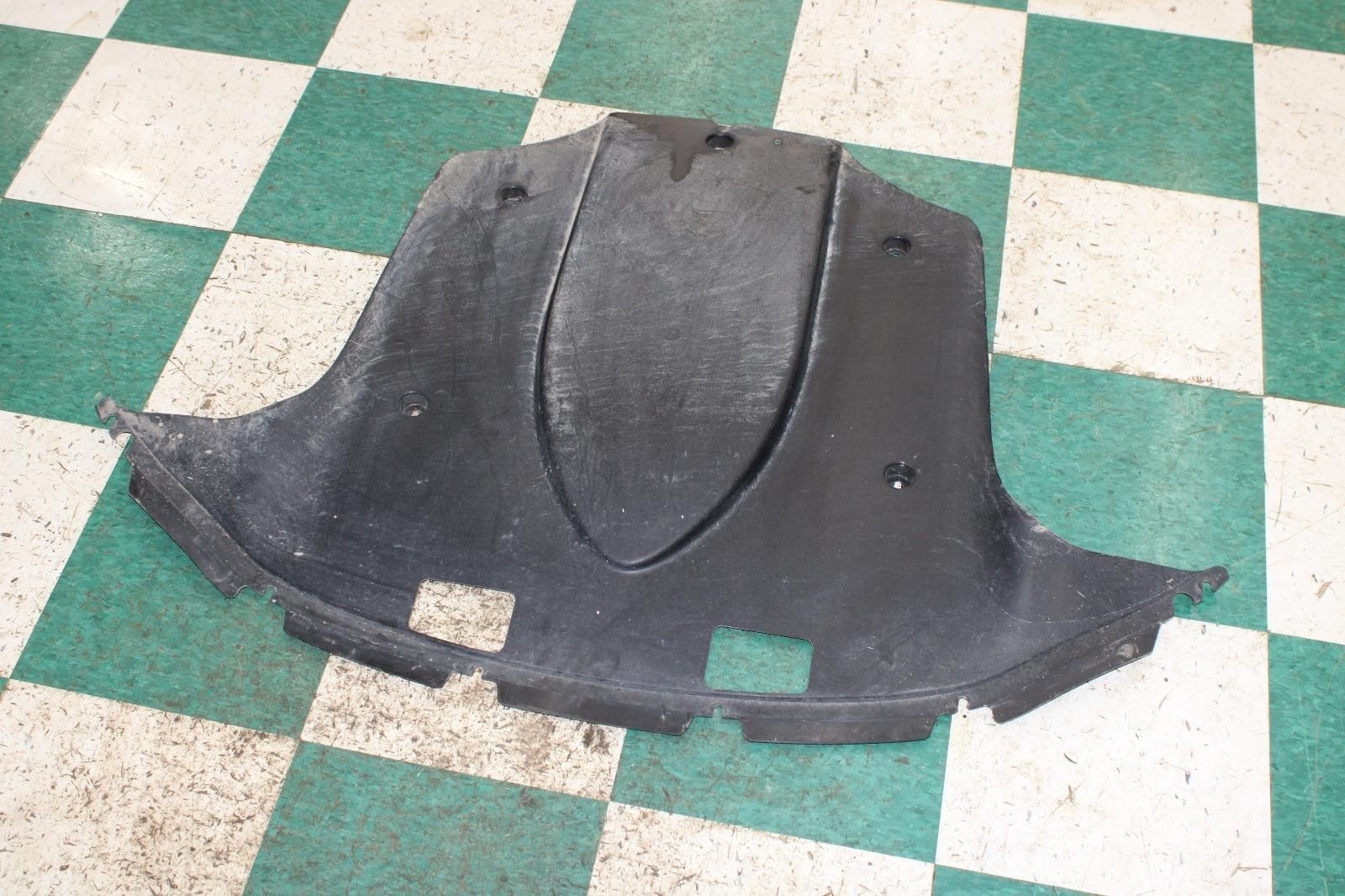 Bentley Continental GT 2003-2011 Rear Shield panel