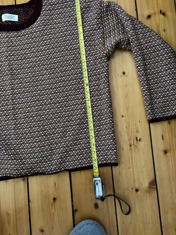 Toast jumper 14 - Image 4 of 4