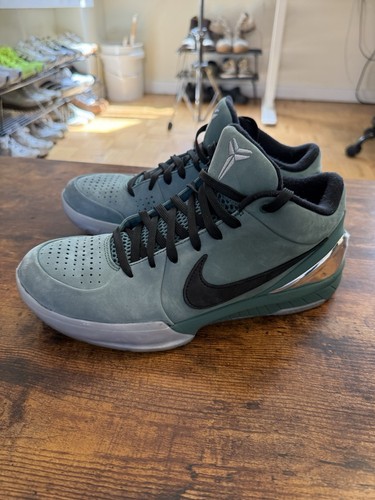 Nike Kobe 4 Protro Girl Dad Mens 9 Preowned