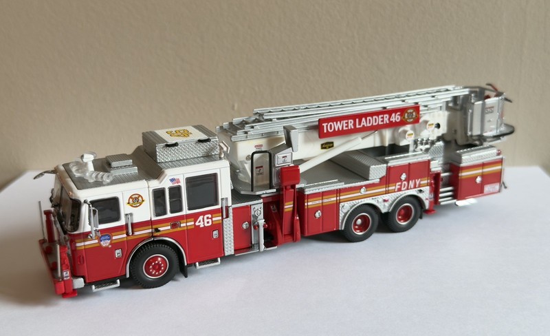 Code 3 - FDNY Seagrave Marauder Tower Ladder 46 - 1/64